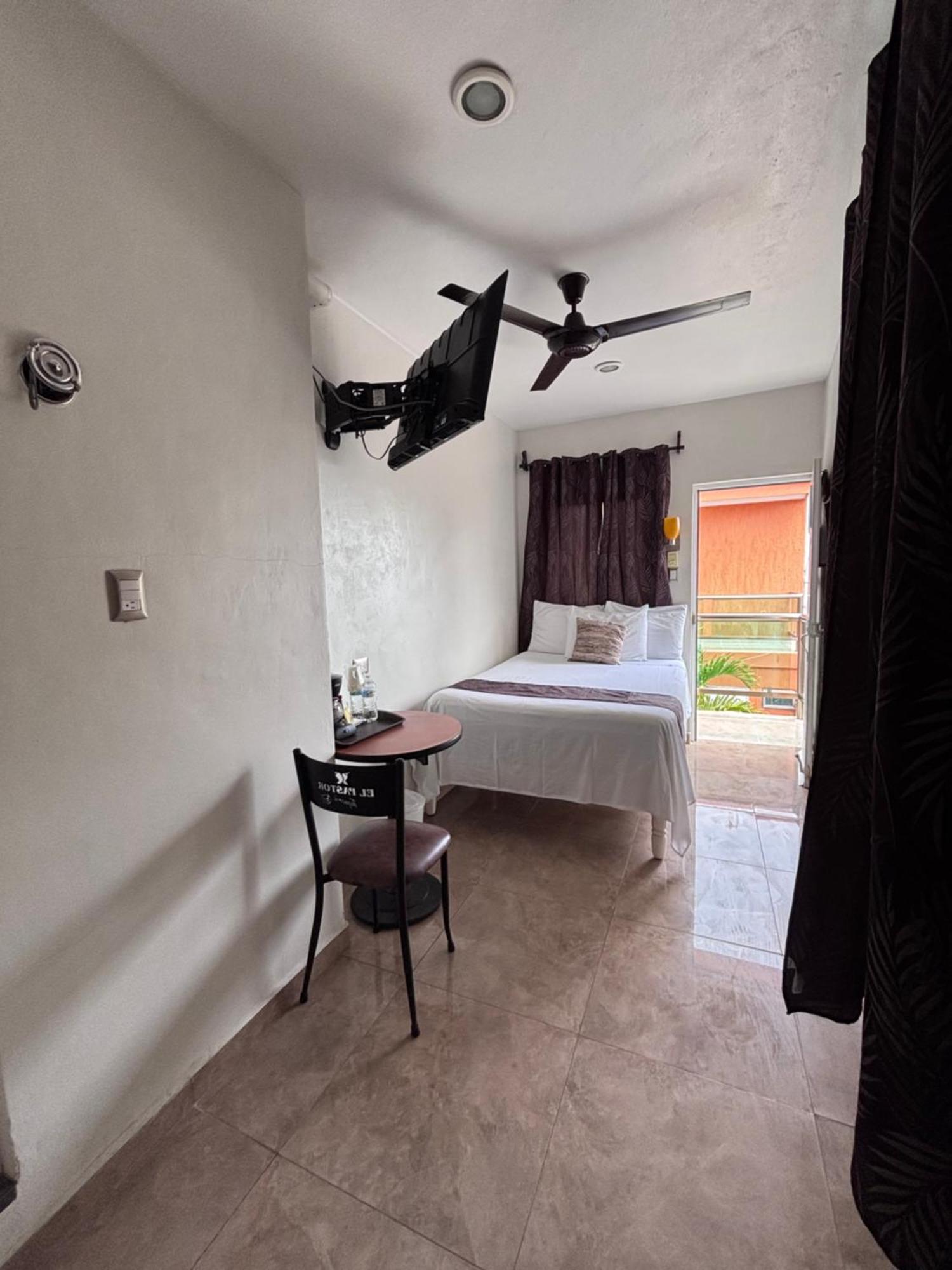 Hotel Posada Mercy ริโอ ลาการ์โตส ภายนอก รูปภาพ