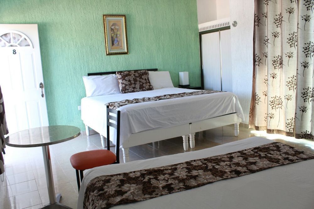 Hotel Posada Mercy ริโอ ลาการ์โตส ภายนอก รูปภาพ